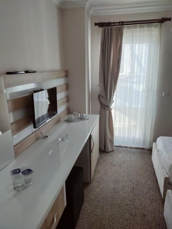 Imagen de la habitación del Otel Bostanci. Foto 17