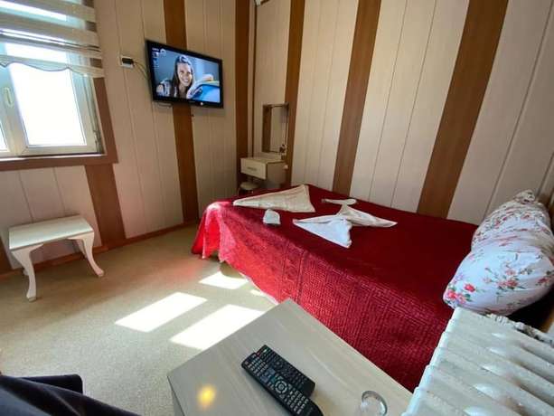 Imagen de la habitación del Otel B&uuml;y&uuml;k Doğu. Foto 8