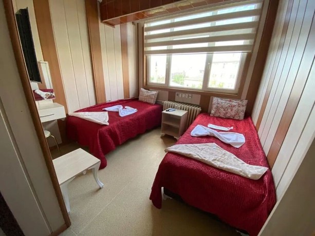 Imagen de la habitación del Otel B&uuml;y&uuml;k Doğu. Foto 9