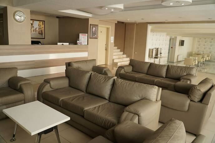 Imagen general del Otel &Ccedil;ınas. Foto 13