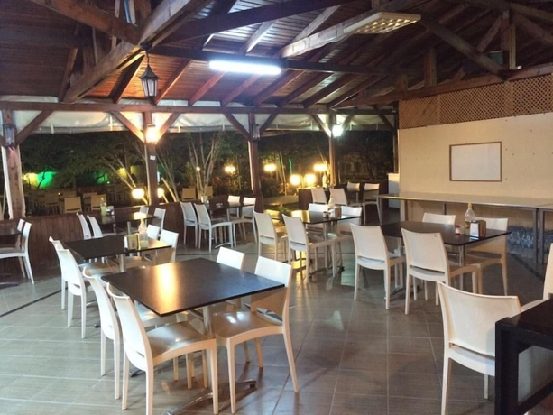 Imagen del bar/restaurante del Otel Deniz Yildizi. Foto 3