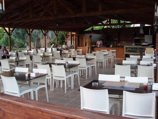 Imagen del bar/restaurante del Otel Deniz Yildizi. Foto 4