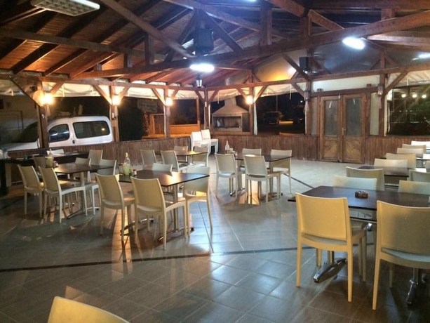 Imagen del bar/restaurante del Otel Deniz Yildizi. Foto 6