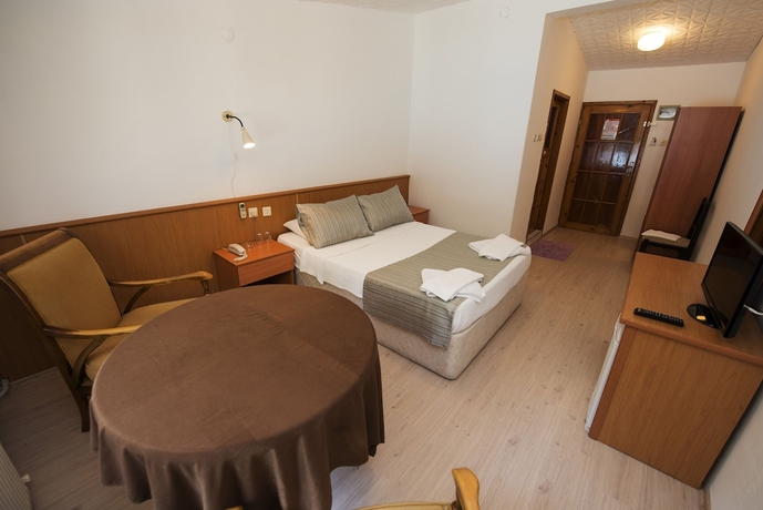 Imagen de la habitación del Otel Diyojen, Sinop. Foto 2