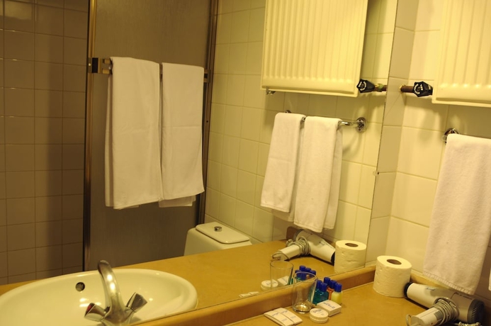 Imagen de la habitación del Otel Fahri, Osmangazi. Foto 15