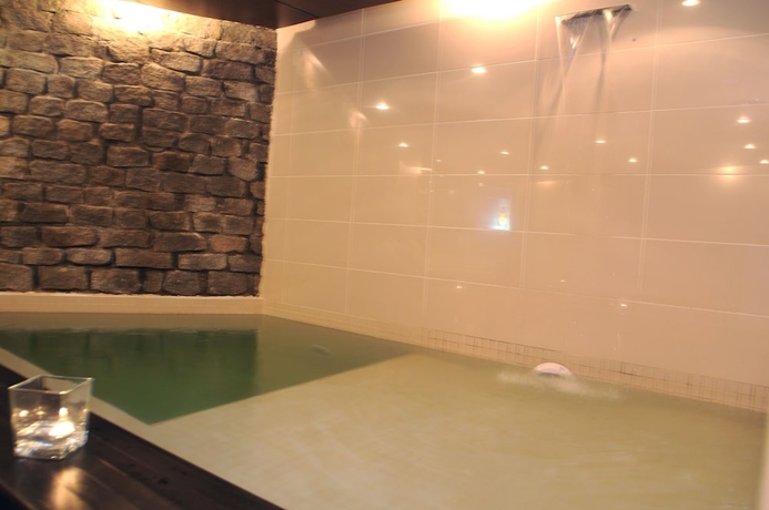 Imagen de la piscina del Otel Fahri, Osmangazi. Foto 19
