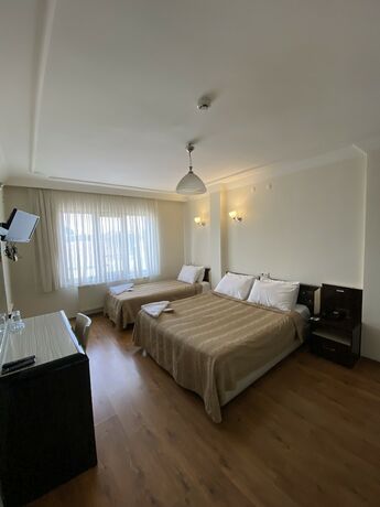 Imagen de la habitación del Otel King. Foto 13