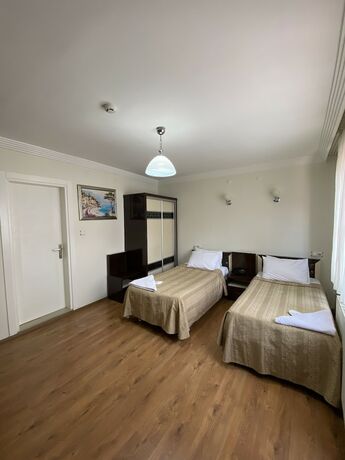 Imagen de la habitación del Otel King. Foto 18