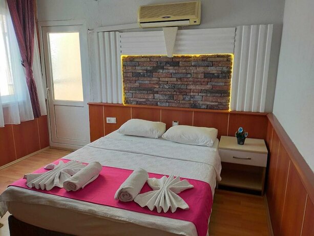 Imagen de la habitación del Otel Mustafa. Foto 19