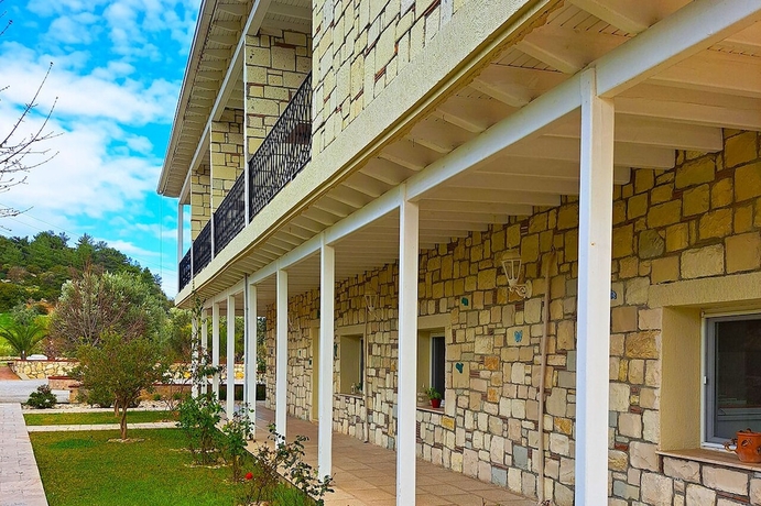 Imagen general del Otel Naturla Göl Evi. Foto 1