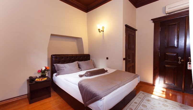 Imagen de la habitación del Otel Tahir Aga Konagi. Foto 10