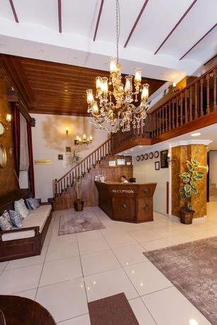 Imagen de los interiores del Otel Tahir Aga Konagi. Foto 13