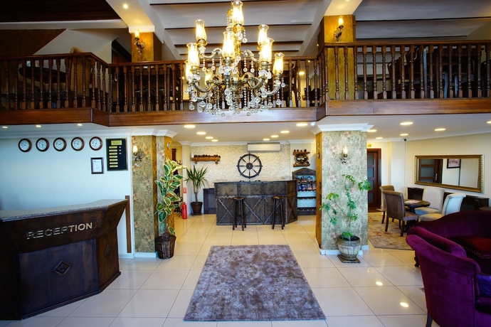 Imagen de los interiores del Otel Tahir Aga Konagi. Foto 15