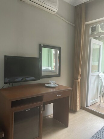 Imagen general del Otel Yalta. Foto 13