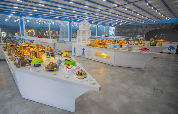 Imagen del bar/restaurante del Otium Family Club Marine Beach - All Inclusive. Foto 7