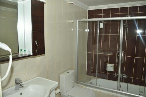 Imagen de la habitación del Ottoman Palace Hotel Edirne. Foto 6