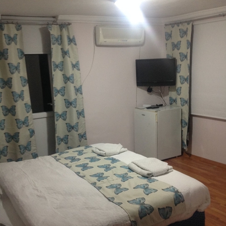 Imagen de la habitación del &Ouml;z Mert Hotel. Foto 4