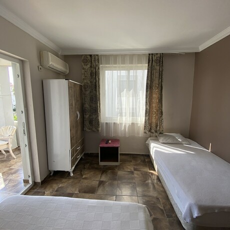 Imagen general del &Ouml;zcan Otel. Foto 7