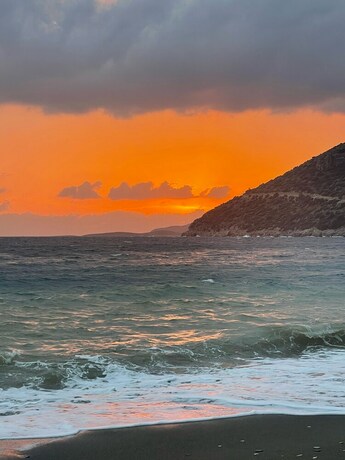 Imagen general del &Ouml;zdemir Butik Otel ve Restaurant. Foto 15