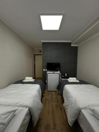 Imagen de la habitación del &Ouml;zdemir Inn Otel. Foto 18