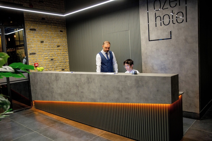 Imagen de los interiores del &Ouml;zen Hotel. Foto 13