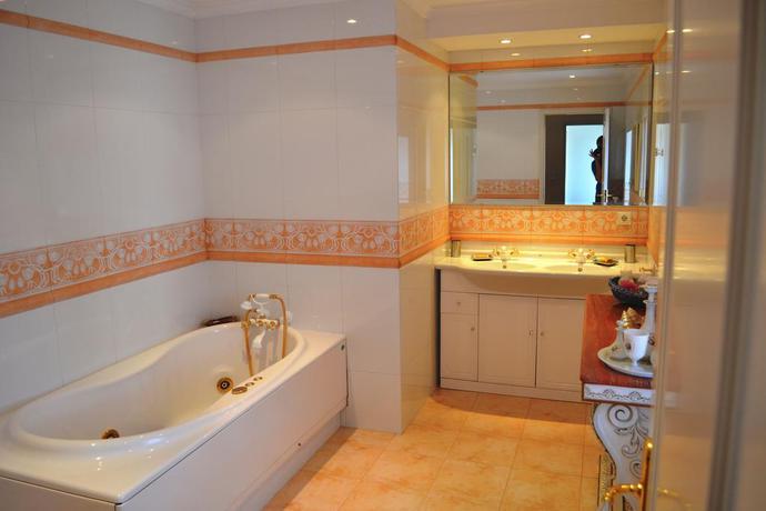 Imagen de la habitación del Our Lady Of Mercy Villa. Foto 7