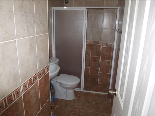 Imagen de la habitación del Our Place Hotel. Foto 8