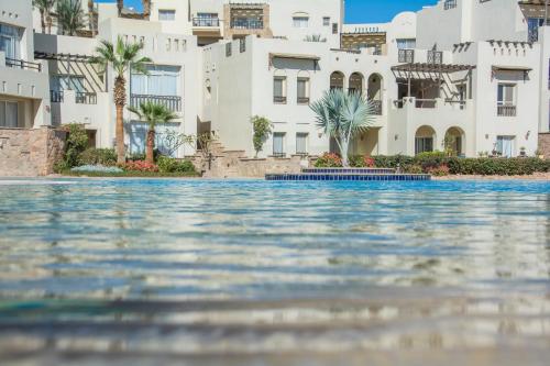Imagen de la habitación del Outstanding Red Sea View-Brand New Azzurra Apartments. Foto 17