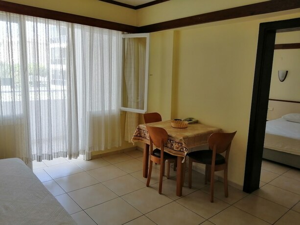 Imagen general del Oya Apartments. Foto 12