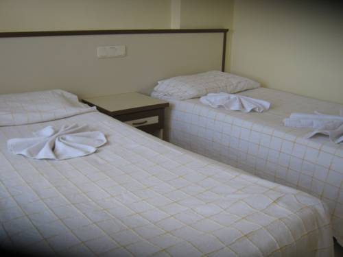 Imagen de la habitación del Oya Family Suites. Foto 3
