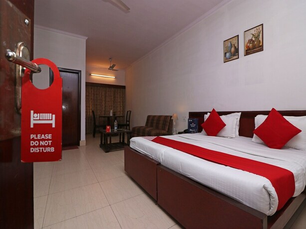 Imagen de la habitación del Oyo 14837 Hotel Uberoi Anand. Foto 3