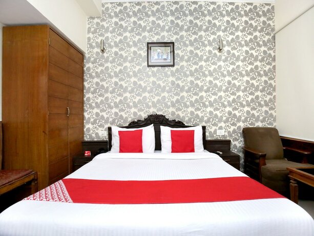 Imagen de la habitación del Oyo 1933 Hotel City Paradise. Foto 17