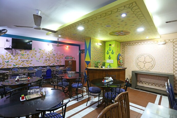 Imagen del bar/restaurante del Oyo 3139 View Point Resort. Foto 6