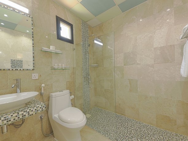 Imagen de la habitación del Oyo 393 Al Wehda Hotel. Foto 15