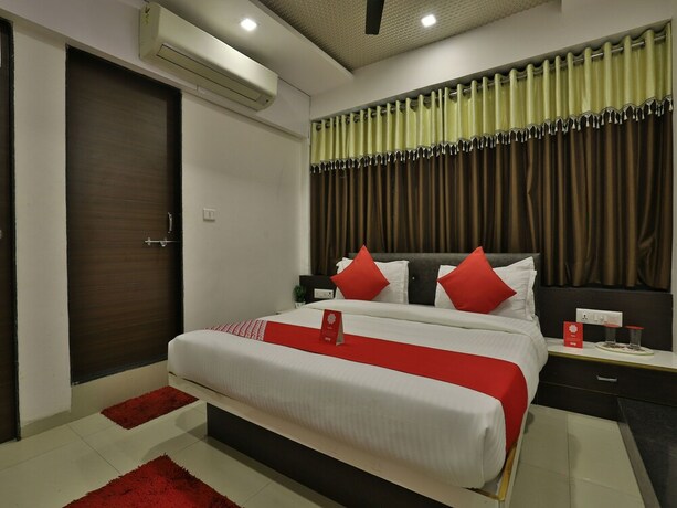 Imagen de la habitación del Oyo 8406 Hotel Marigold. Foto 3