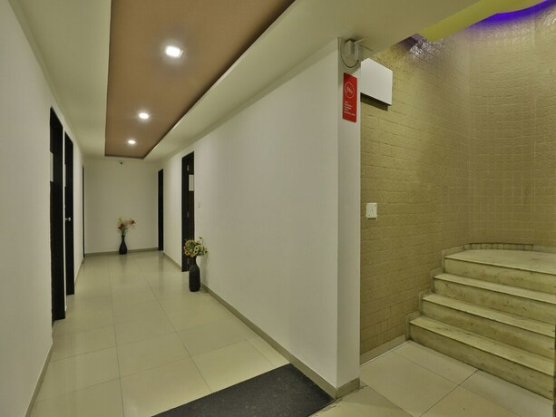 Imagen de los interiores del Oyo 8406 Hotel Marigold. Foto 19