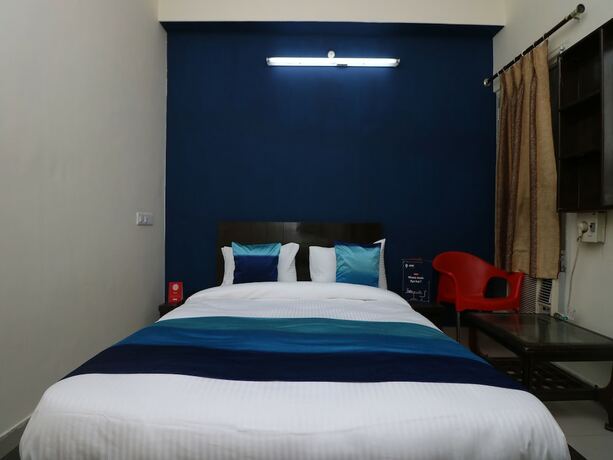 Imagen de la habitación del Oyo 9847 Hotel Blue Empire. Foto 10