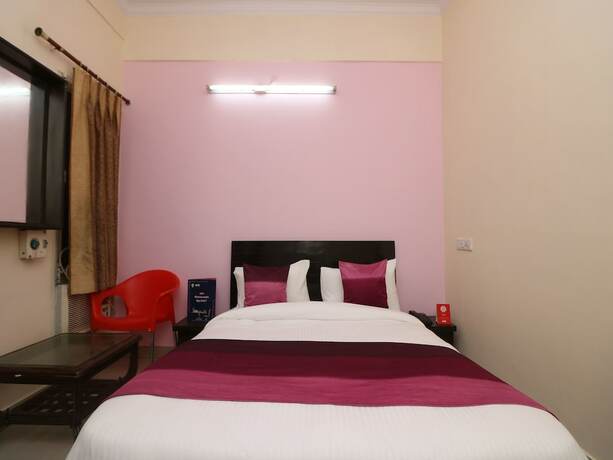 Imagen de la habitación del Oyo 9847 Hotel Blue Empire. Foto 16