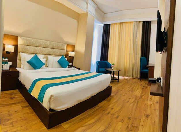 Imagen de la habitación del Oyo 9847 Hotel Blue Empire. Foto 17