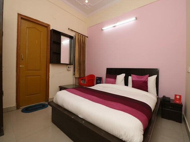 Imagen de la habitación del Oyo 9847 Hotel Blue Empire. Foto 19
