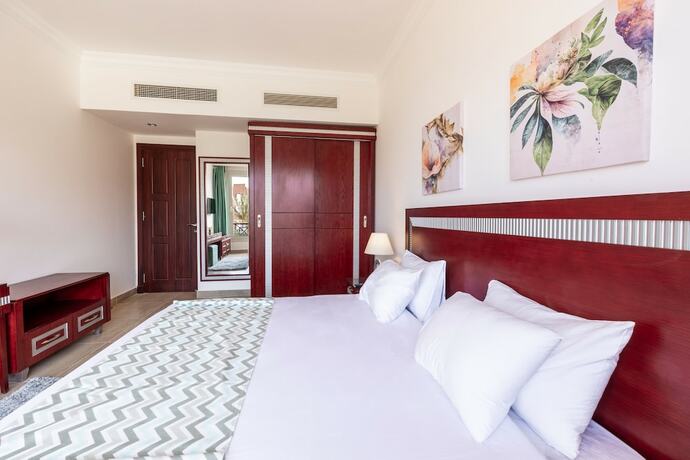 Imagen general del Oyster Bay Beach Suites. Foto 5