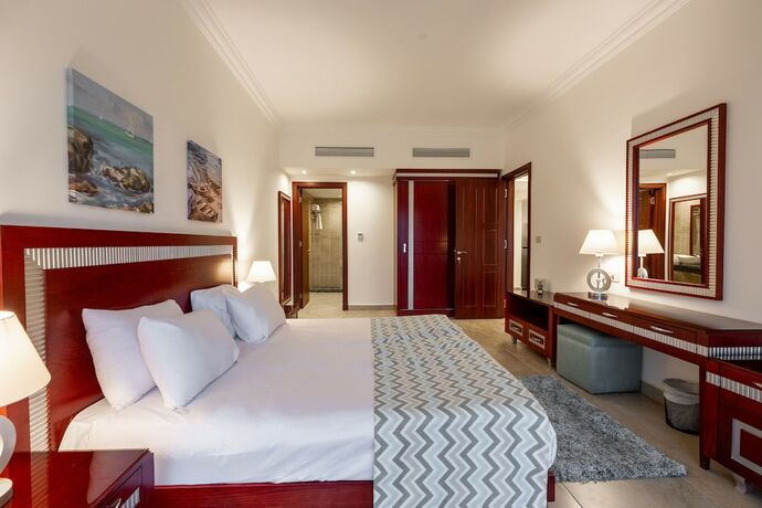 Imagen general del Oyster Bay Beach Suites. Foto 6