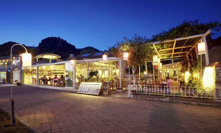 Imagen de los exteriores del Oyster Residences. Foto 13