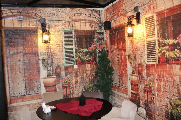 Imagen del bar/restaurante del Oz Guven Hotel. Foto 3