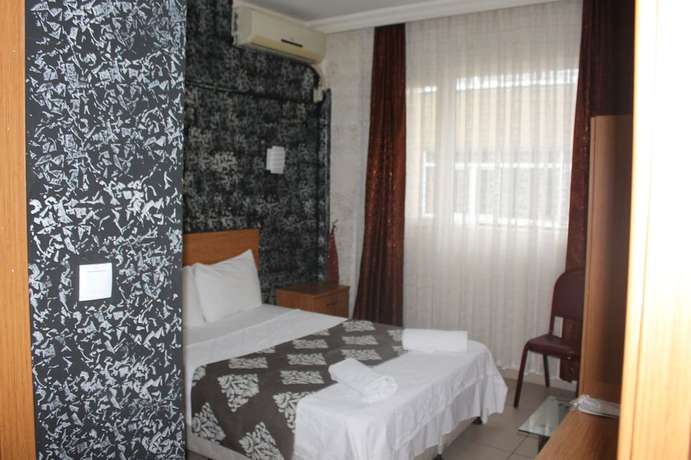Imagen de la habitación del Oz Guven Hotel. Foto 13