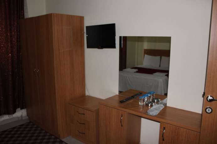 Imagen de la habitación del Oz Guven Hotel. Foto 19