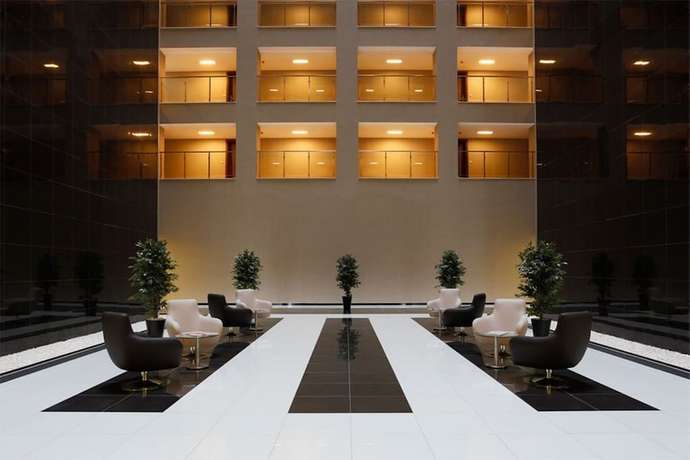 Imagen de los interiores del Ozay Suites. Foto 18