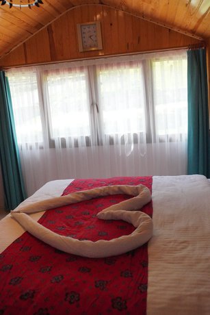 Imagen de la habitación del Ozbek Suit Hotel. Foto 17