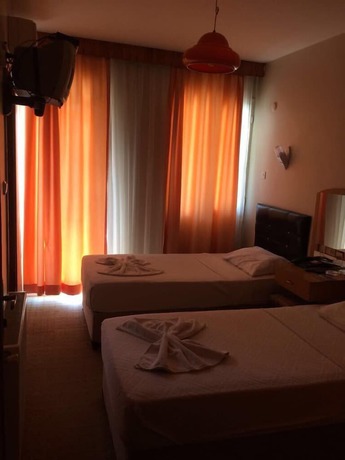 Imagen de la habitación del Ozcam Hotel. Foto 4