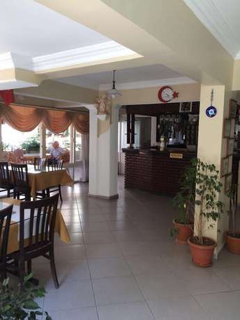Imagen de los interiores del Ozcam Hotel. Foto 6